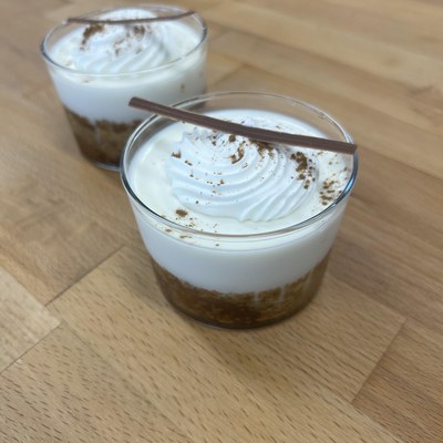 Καρυδόπιτα με panacotta