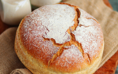 Bread with oat flour