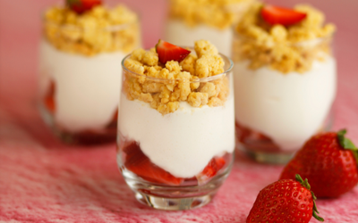 Custard Cream with strawberries Zero